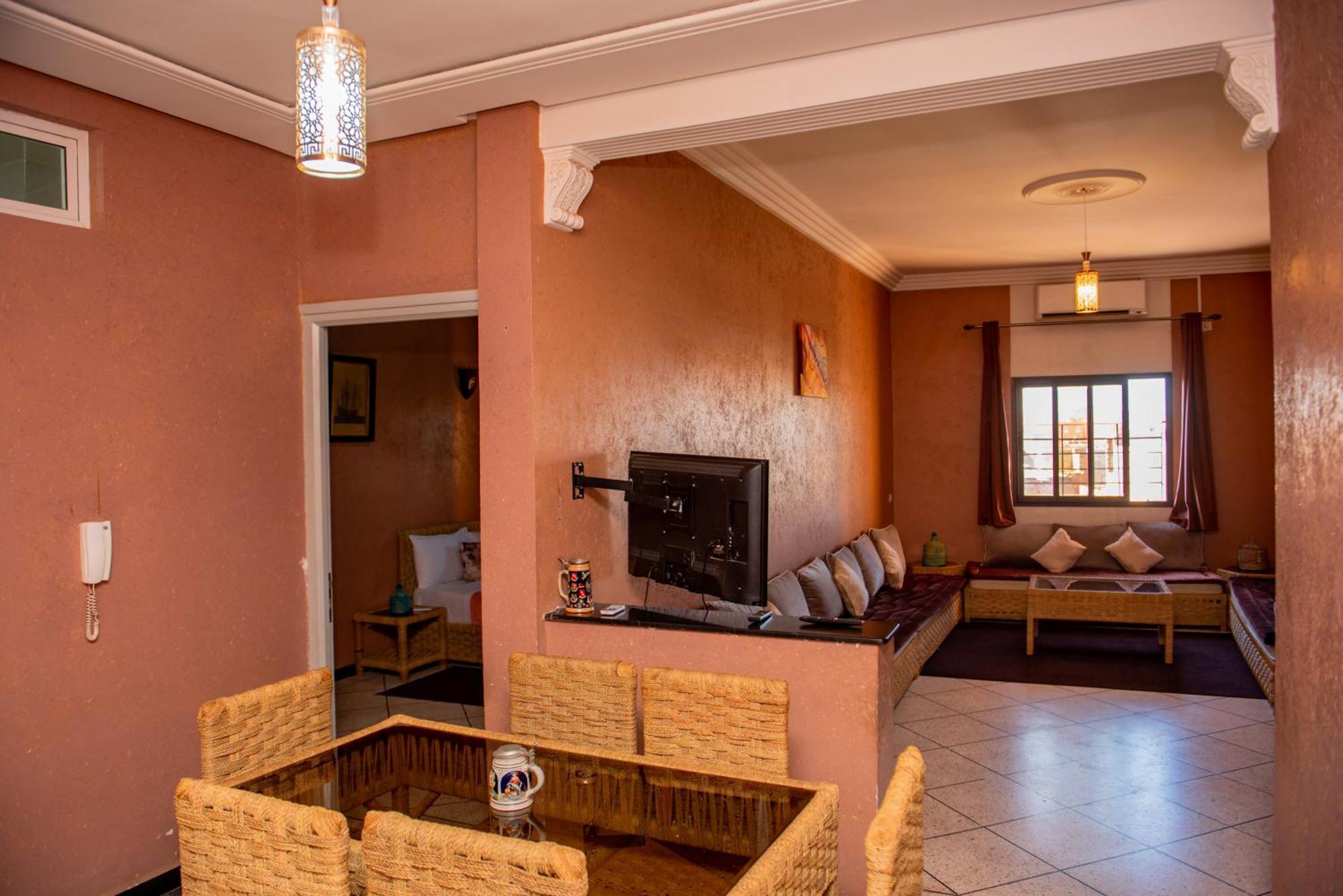 Appartement Afgo Ouarzazate Bagian luar foto