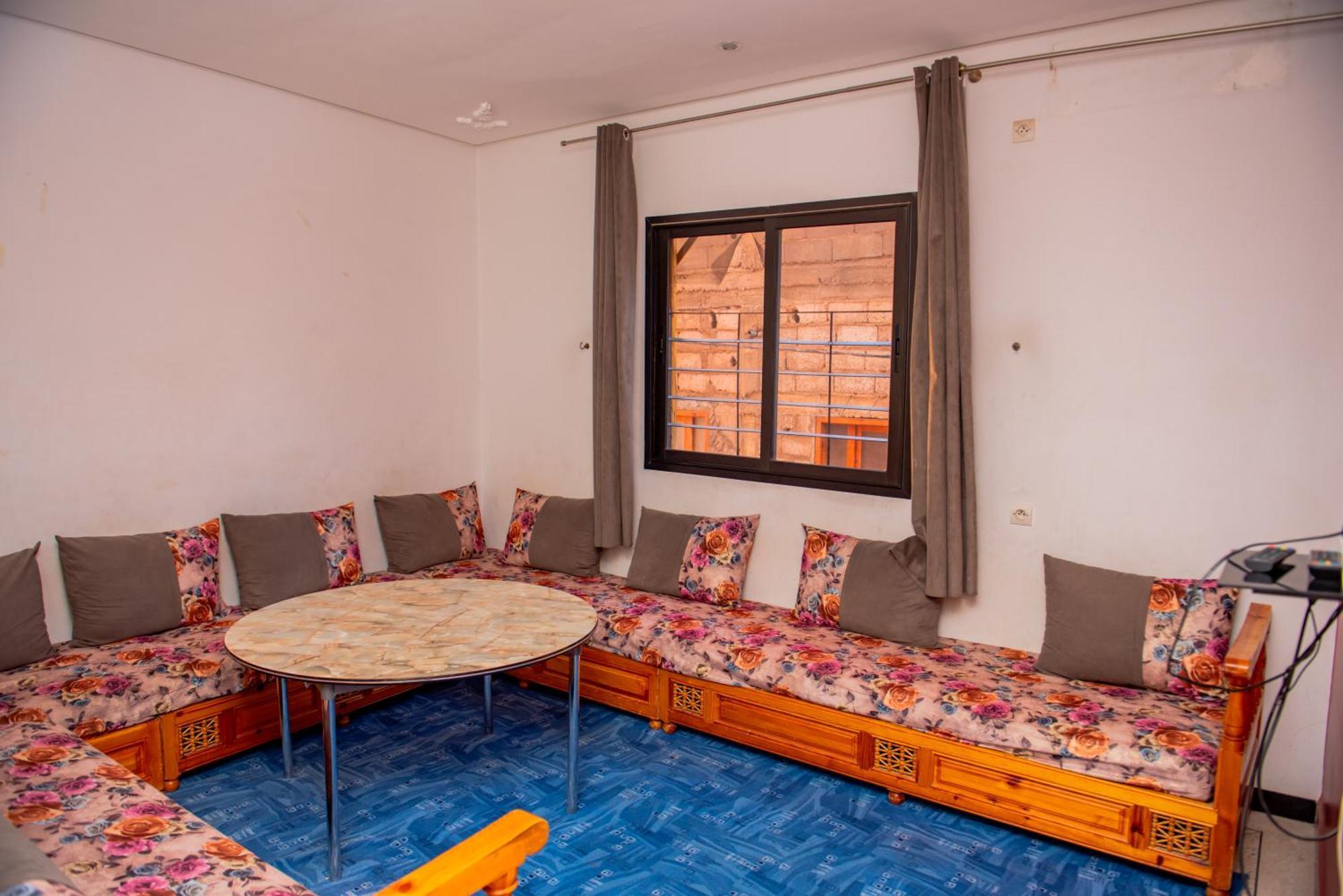 Appartement Afgo Ouarzazate Bagian luar foto